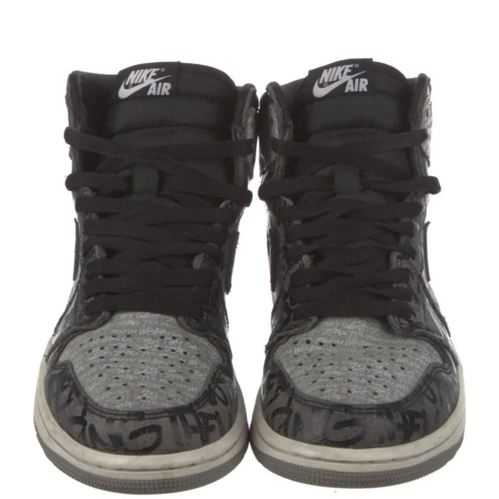 Jordan 1 Retro High OG 'Rebellionaire'